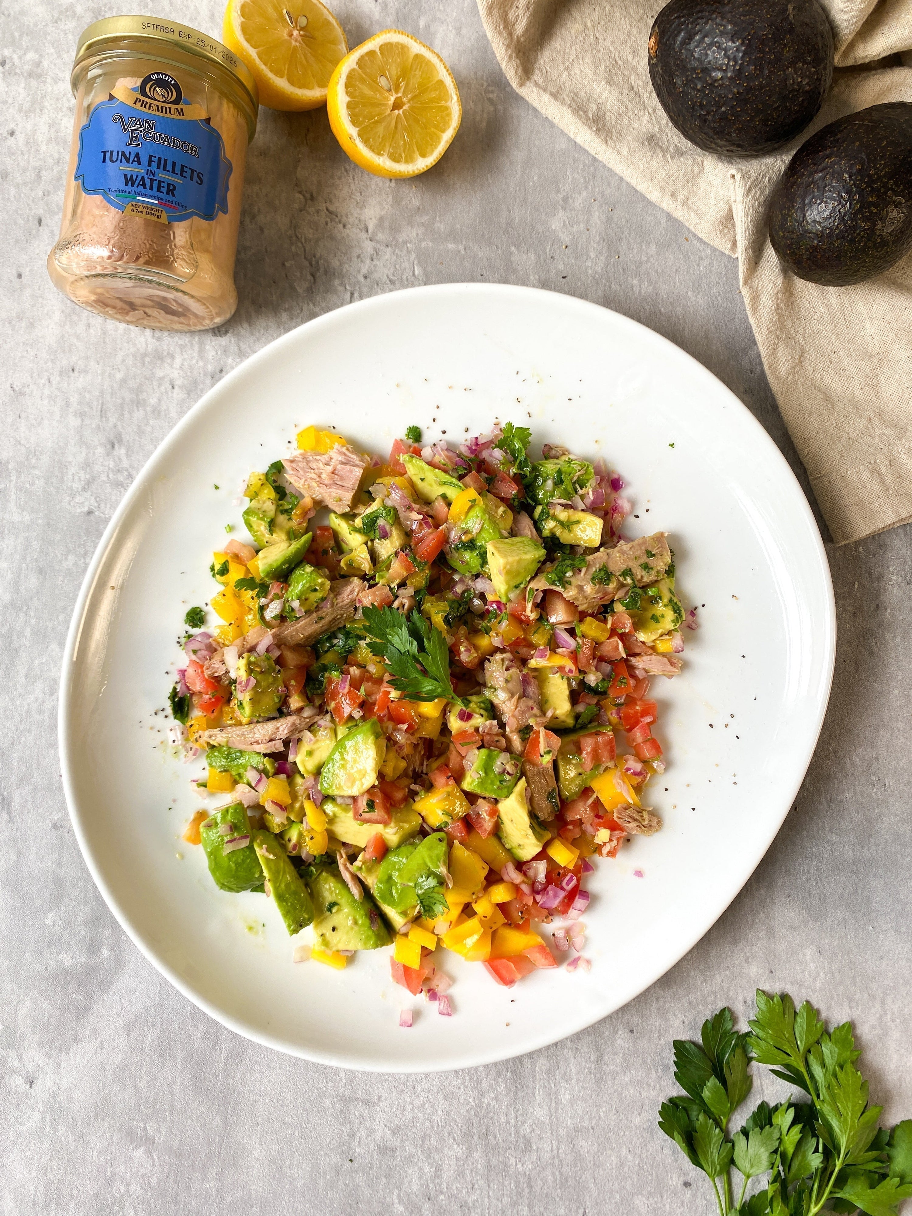 Fresh & Tropical Tuna Salad