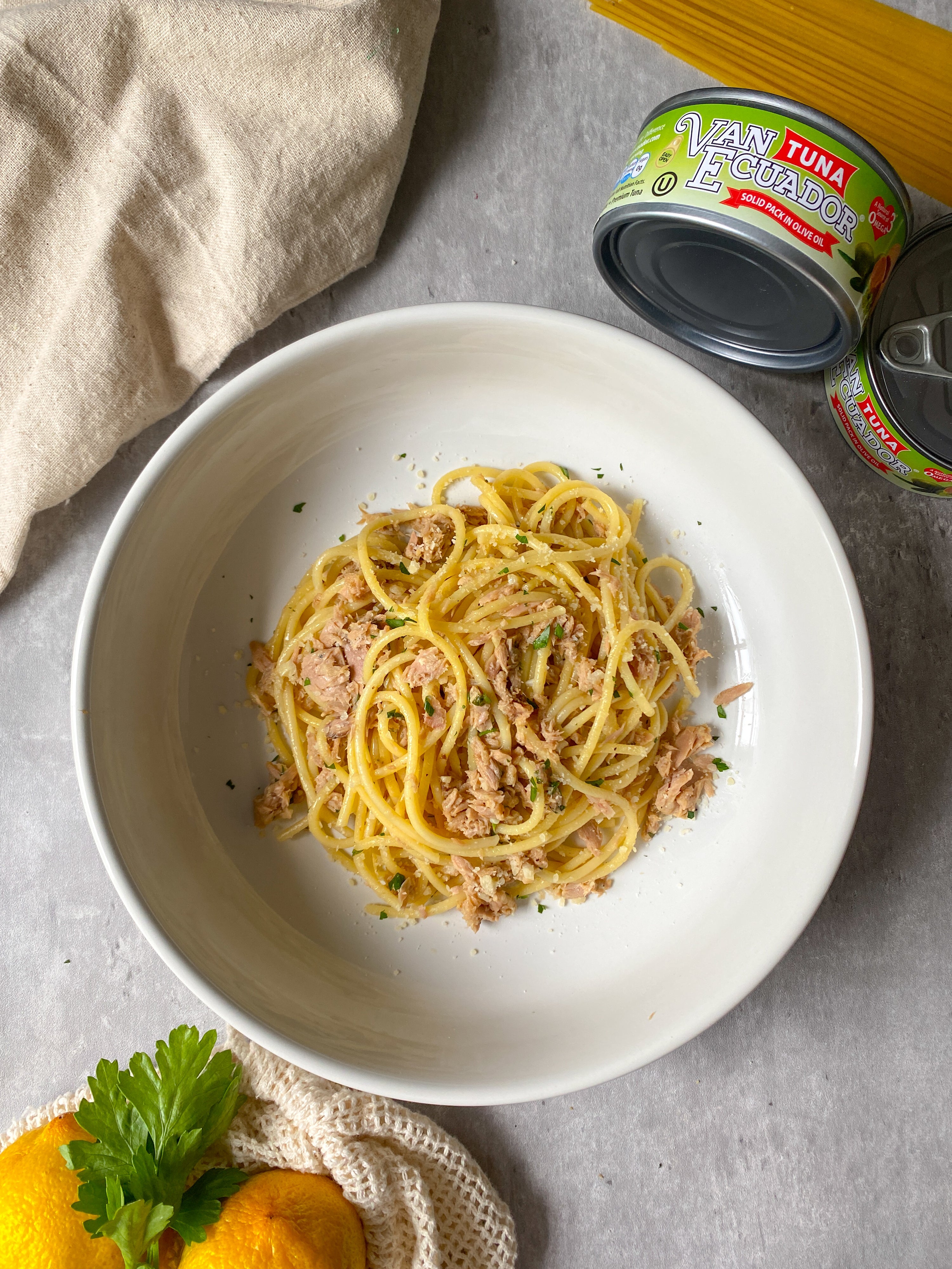 SOLID TUNA IN OLIVE OIL: Bold & Savory (5.3 oz)