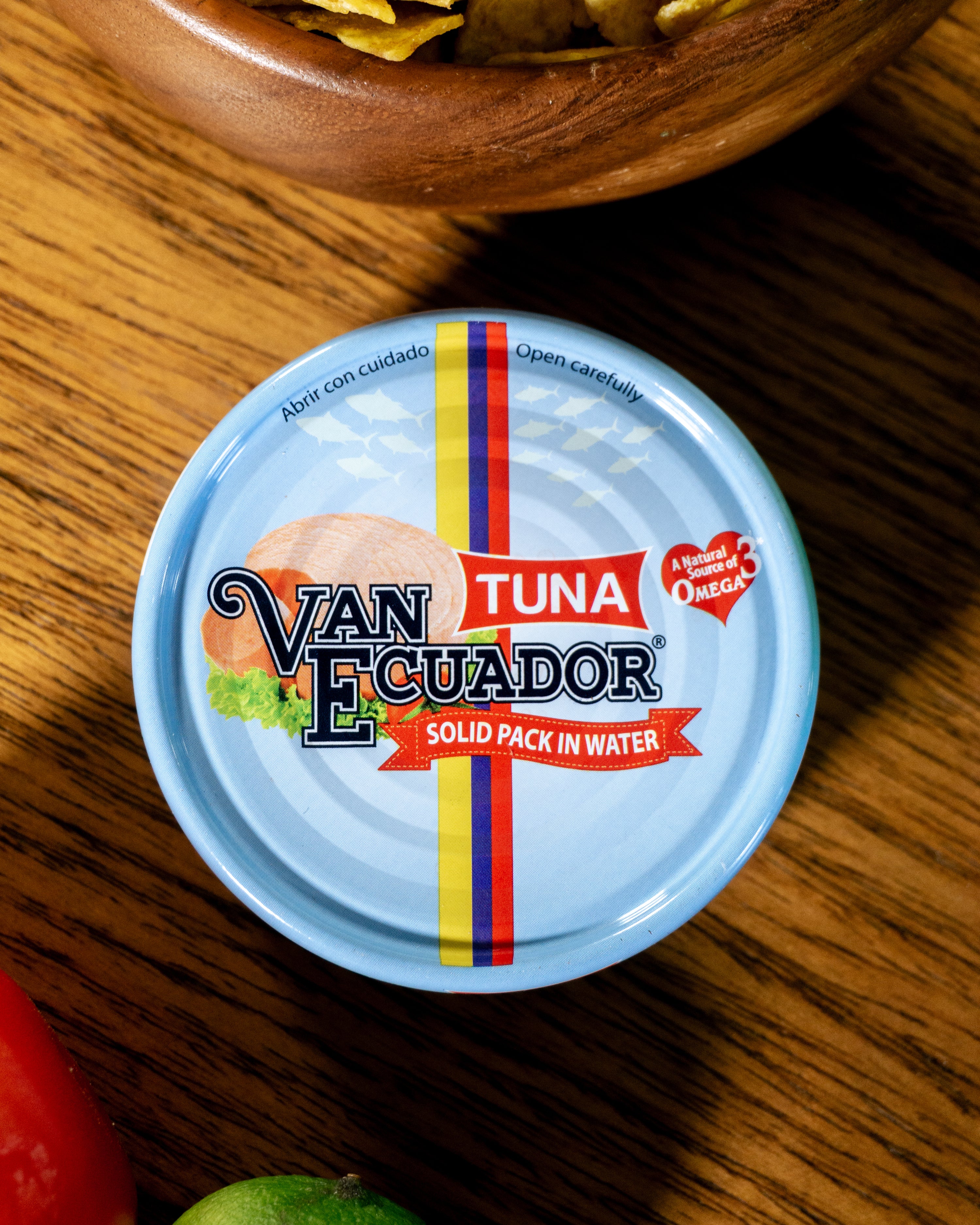SOLID TUNA IN WATER: Light & Protein-Packed (5.3 oz)